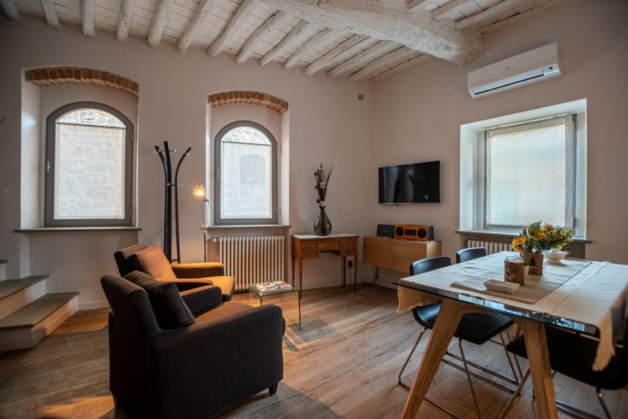 Old Medieval Apartment San Donato in Poggio Exterior photo