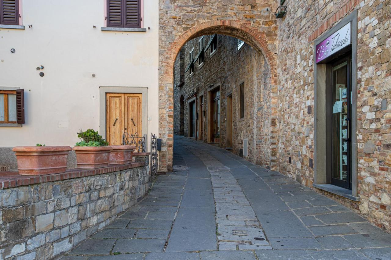 Old Medieval Apartment San Donato in Poggio Exterior photo